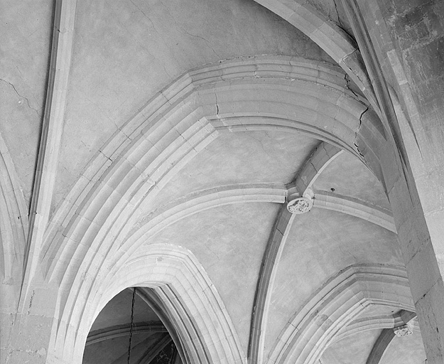 église abbatiale de l'abbaye Saint-Oyend, actuellement cathédrale Saint-Pierre, Saint-Paul et Saint-André