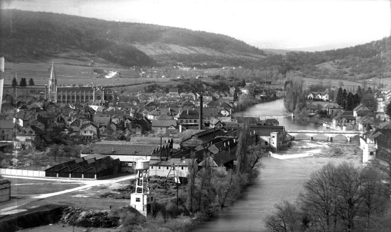 usine de transformation des métaux et de petite métallurgie Peugeot Aînés et Jackson Frères, puis Peugeot et Cie, actuellement laminoir Aperam, centrale hydroélectrique, ateliers municipaux et logements