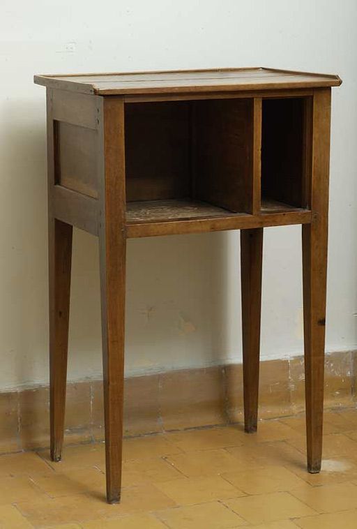 table de nuit