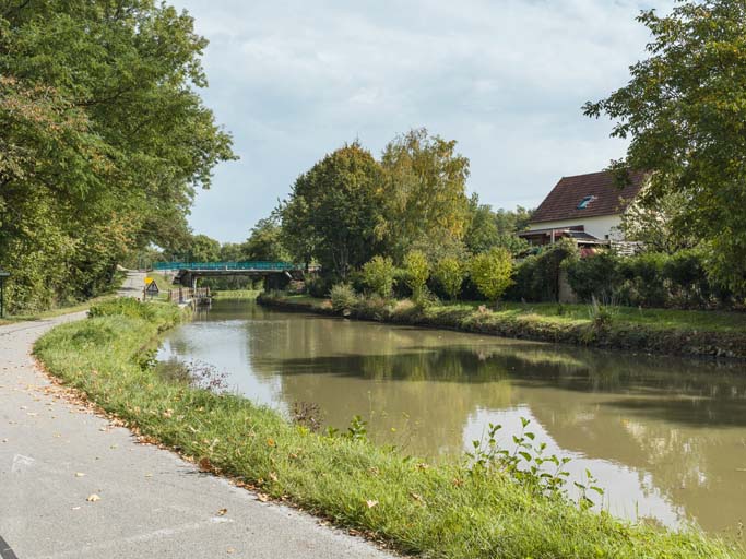 maison ; site d'écluse XXXbis (canal du Centre)