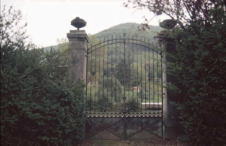 Jardin d'agrément de l'ancien couvent des Capucins