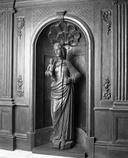 statue : Vierge à l'Enfant