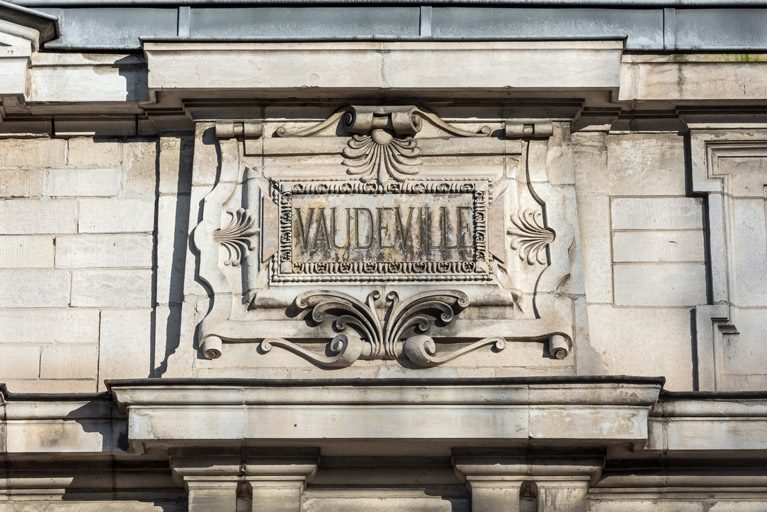 le décor des façades (sculpture et décor d'architecture)