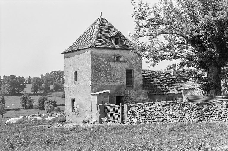 Demeure et ferme, dites "des Pères"