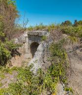 pont ; ponceau sur la raie du grand Meix et vannes