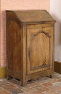 prie-Dieu de sacristie à armoire et pupitre