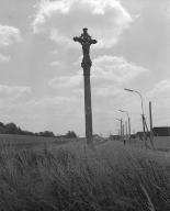 croix de chemin dite croix Saint-Edme