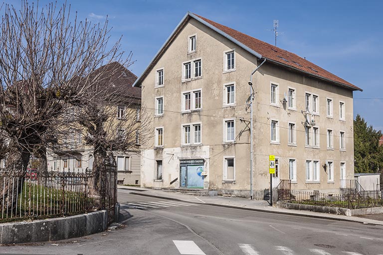 immeuble dit la Maison du Moine et ateliers d'horlogerie Courtet, Prétot, Hemler