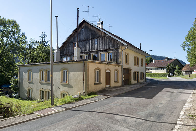 ferme puis maison et atelier d'horlogerie et d'instruments de mesure Perrey
