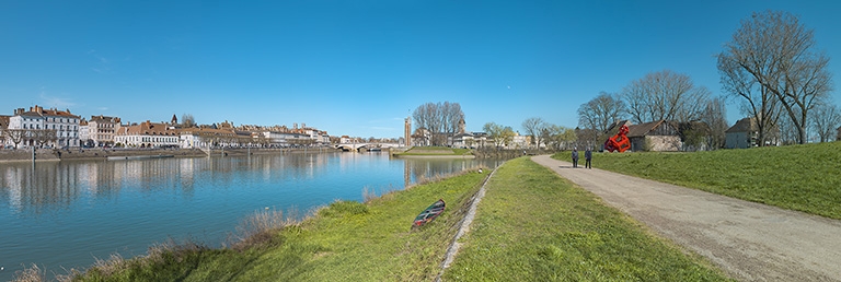 quai des Messageries et port Villiers