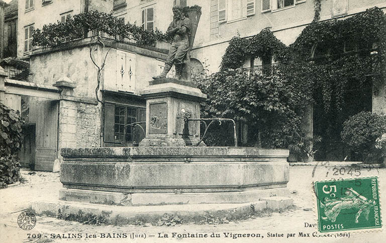 fontaine de la place royale, puis du Vigneron