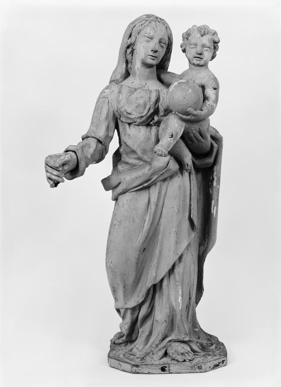statue (petite nature) : Vierge à l'Enfant