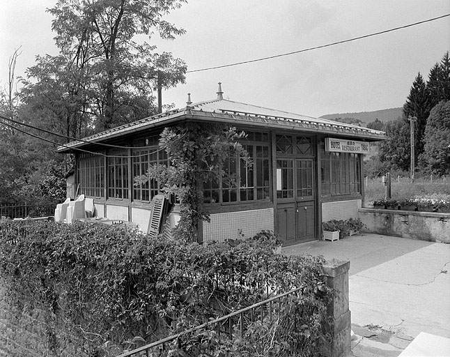 hôtel de voyageurs, café, restaurant