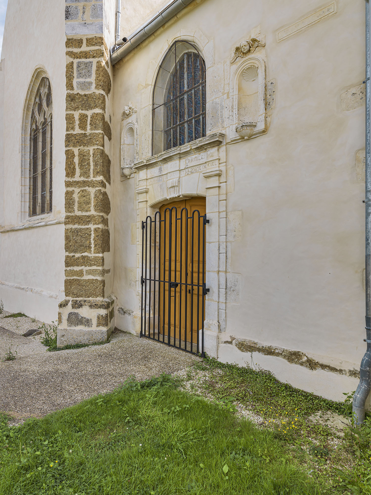 église paroissiale Saint-Louis et Saint-Maurice