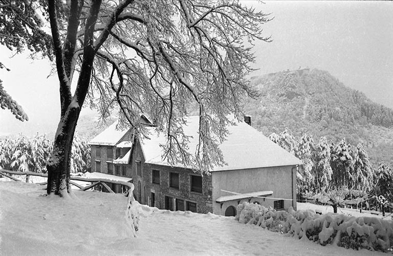 chapelle, puis pensionnat, puis restaurant dit l'Ermitage