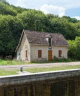site de l'écluse 23 du versant Seine, dite du Pré Colas (canal du Nivernais)