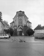 église paroissiale Saint-Pierre