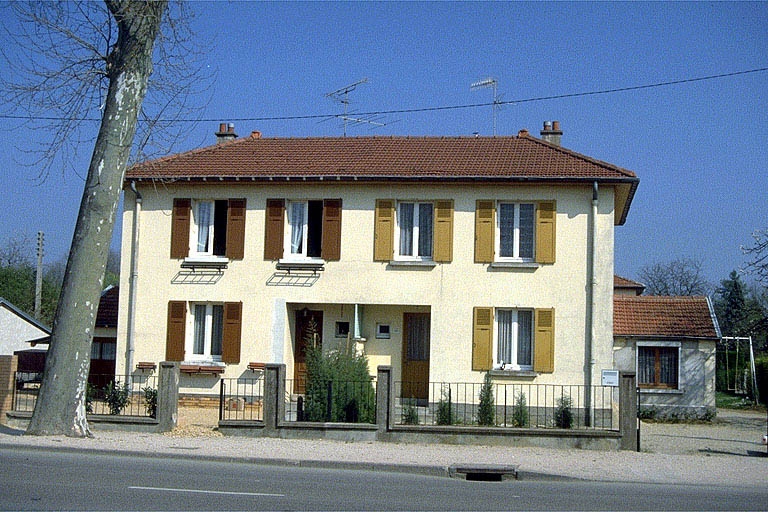 maison d'agents de maîtrise