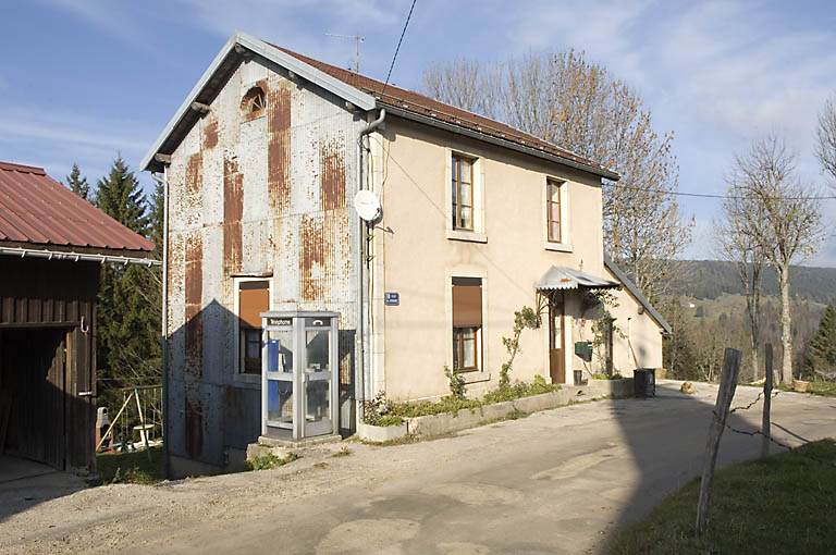 école primaire (école mixte), actuellement maison