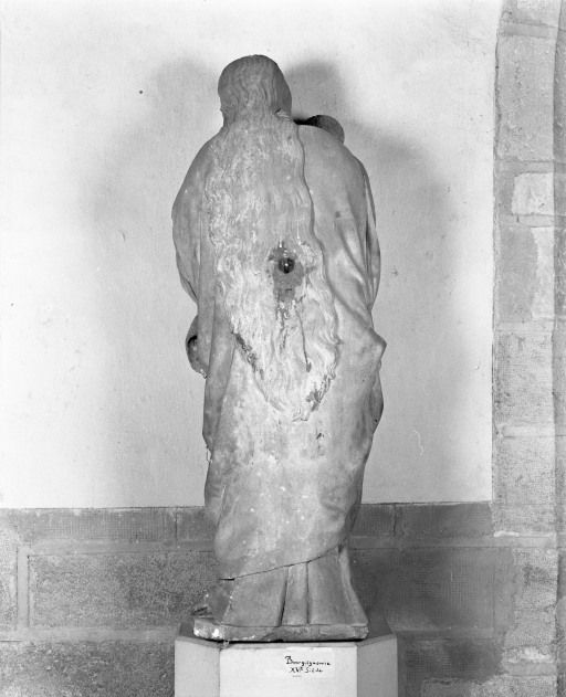 statue (petite nature) : Vierge à l'Enfant (1)