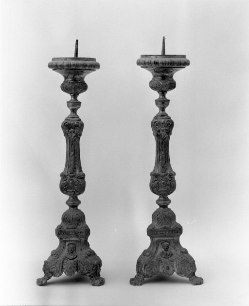 chandelier d'autel (6, série)