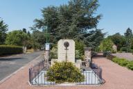 monument en souvenir de Claude Dellys