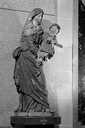 statue : Vierge à l'Enfant