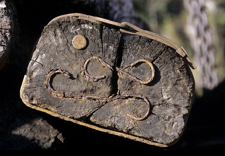 traverses de chemin de fer en bois