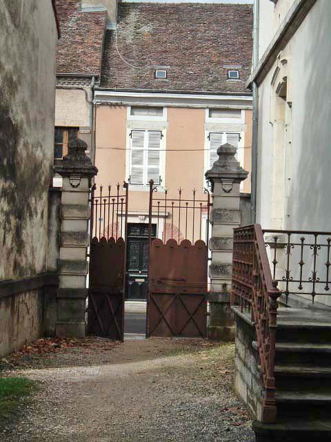 hospice dit hospice Pernet ; aujourd'hui maison de retraite Pernet