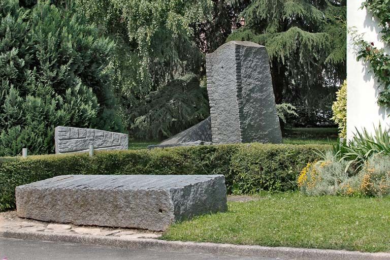 groupe sculpté : Environnement sculptural
