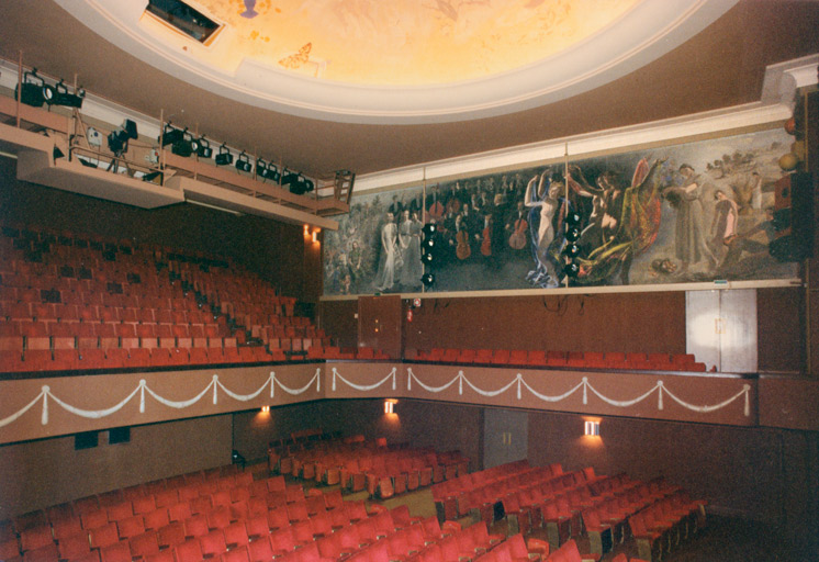 maison du peuple et théâtre municipal