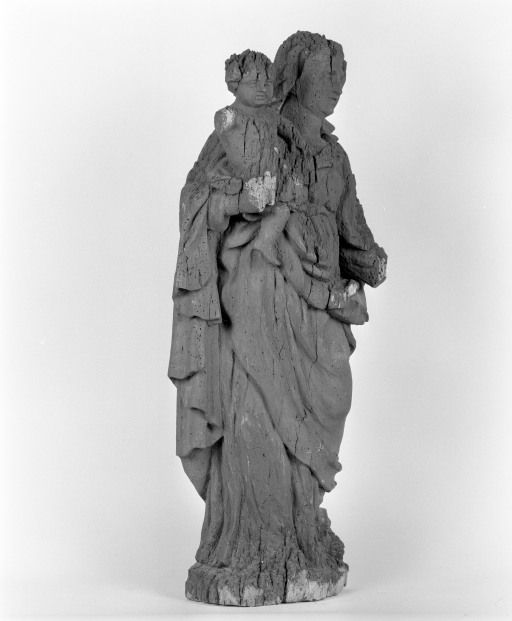 statue (demi-nature) : Vierge à l'Enfant (1)