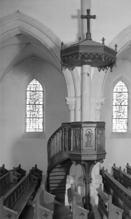 chaire à prêcher, style néo-gothique