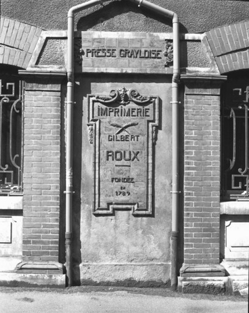 maison, puis imprimerie Barbizet, puis Barbizet-Roux, puis Gilbert Roux, actuellement logement