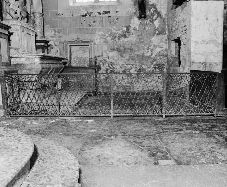 clôture de chapelle (grille de communion)