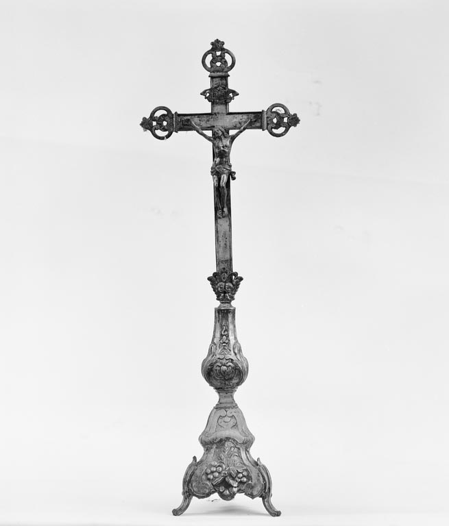 croix d'autel
