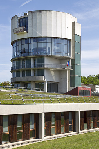 Lycée Claude-Nicolas Ledoux