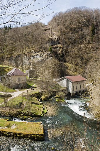 usines de la source de la Loue, actuellement centrale hydroélectrique dite centrale de la Source