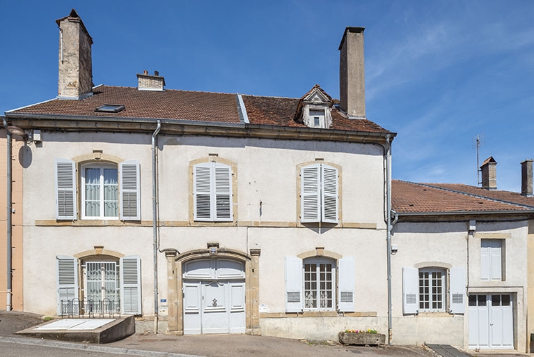 maison 32 rue Decaen