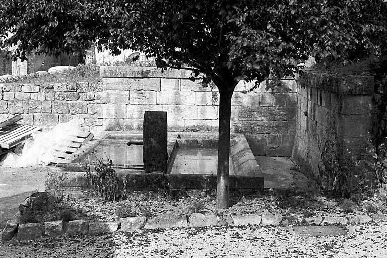 fontaine, lavoir