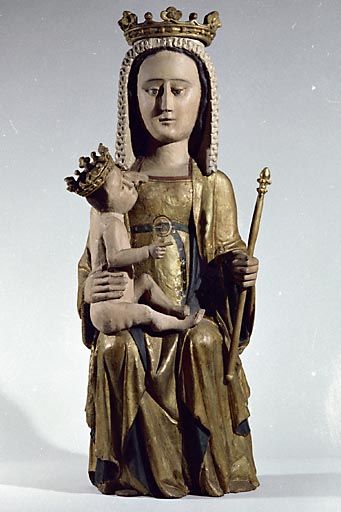 statue : Vierge à l'Enfant