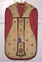 chasuble, étole, manipule, voile de calice, bourse de corporal (1er ornement doré)