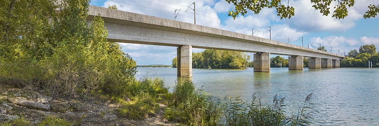 pont ferroviaire de la LGV Sud-Est