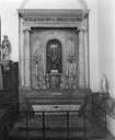 2 autels, 2 tabernacles, 2 retables (autels secondaires)