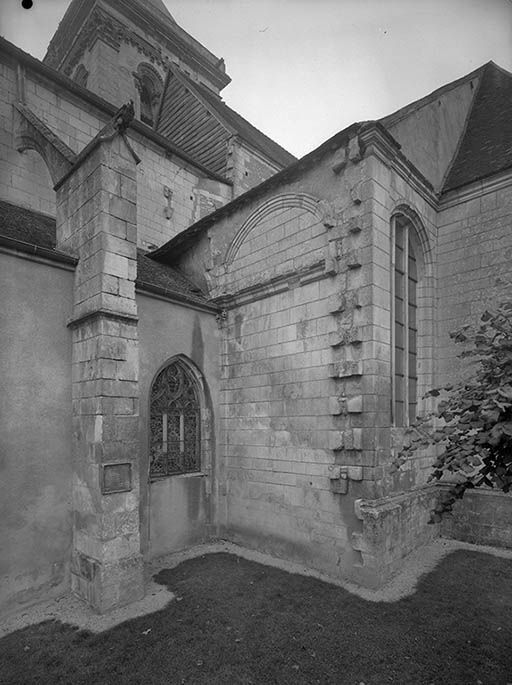 église paroissiale Saint-Pierre, Saint-Paul