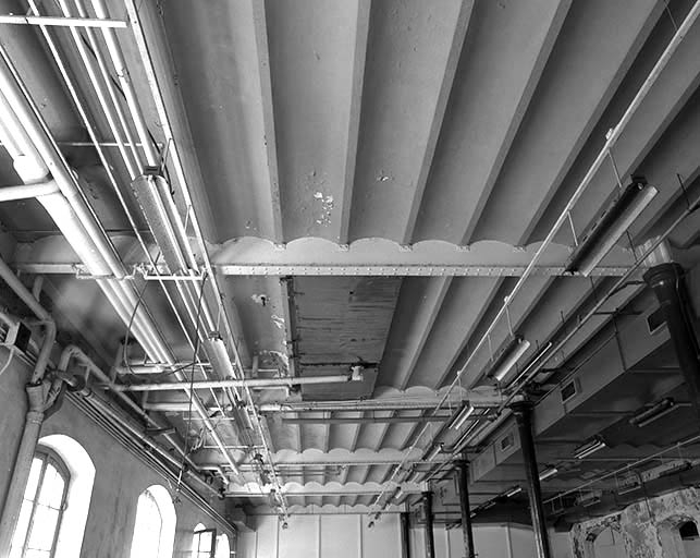 usine à papier de la société des Papeteries Bisontines, usine de fibres artificielles et synthétiques dite usine des Soieries puis de la Rhodiacéta