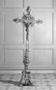 6 chandeliers d'autel et croix d'autel