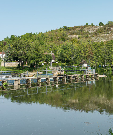 barrage à clapets du Saulce (canal du Nivernais)