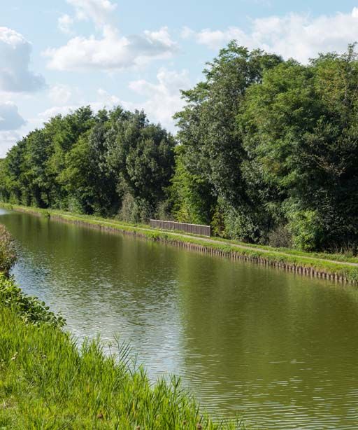 aqueduc-déversoir de superficie Guichard (canal du Centre)
