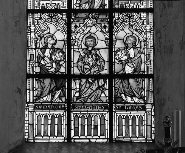 verrière (3, vitrail archéologique, baies 0 et 2), verrière figurée, verrière hagiographique